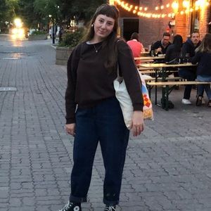 Meet your Posher, Kassia